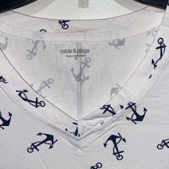 Cable & Gauge Top Women's Small White Blue Anchor Nautical Short Sleeve V-Neck - Picture 3 of 7